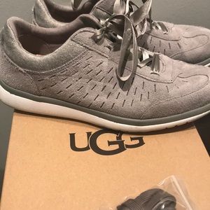 UGG